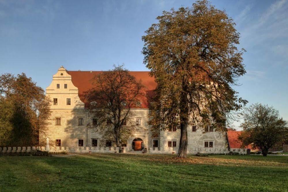 Hotel Uroczysko Siedmiu Stawow Gola Dzierżoniowska Exterior foto